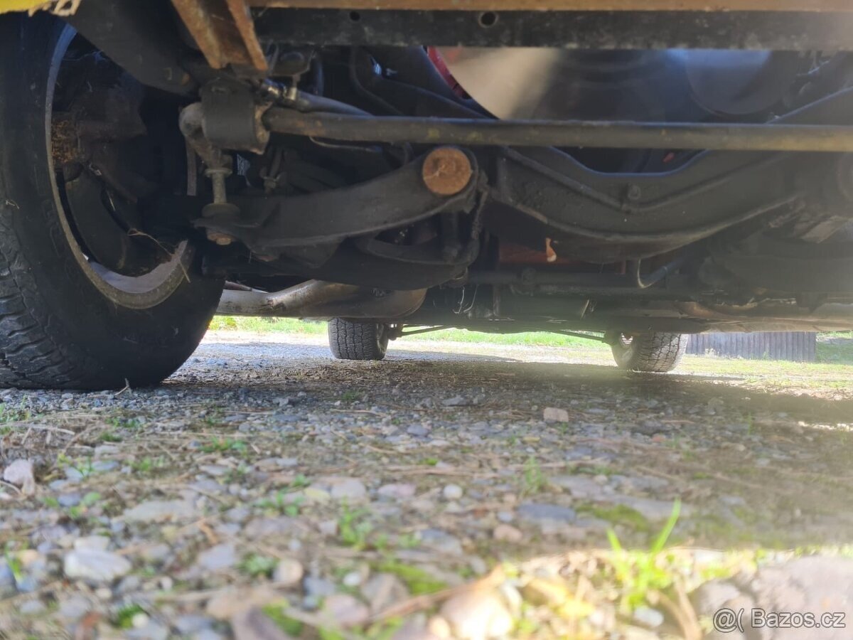 Corvette C3 1976 - 8