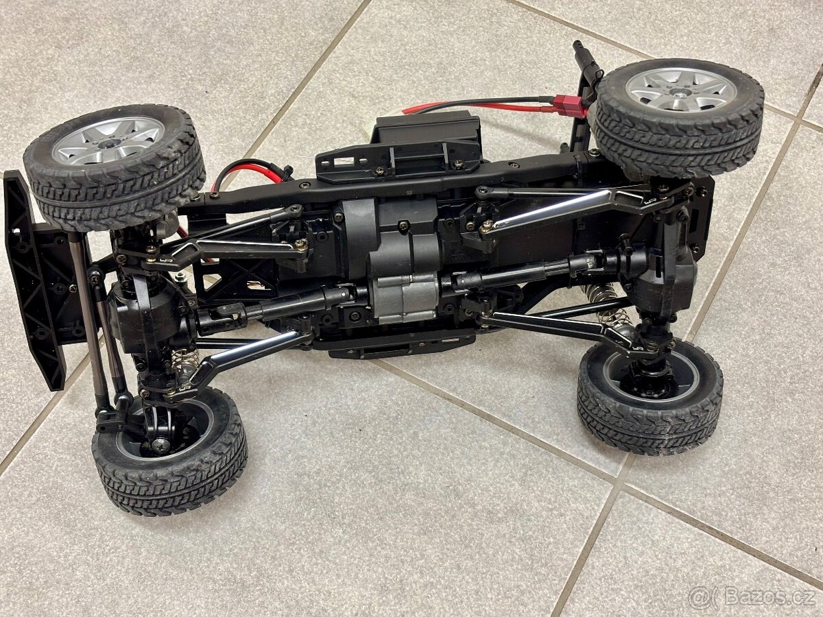 Tamiya CC-02 Mercedes G500 - 8