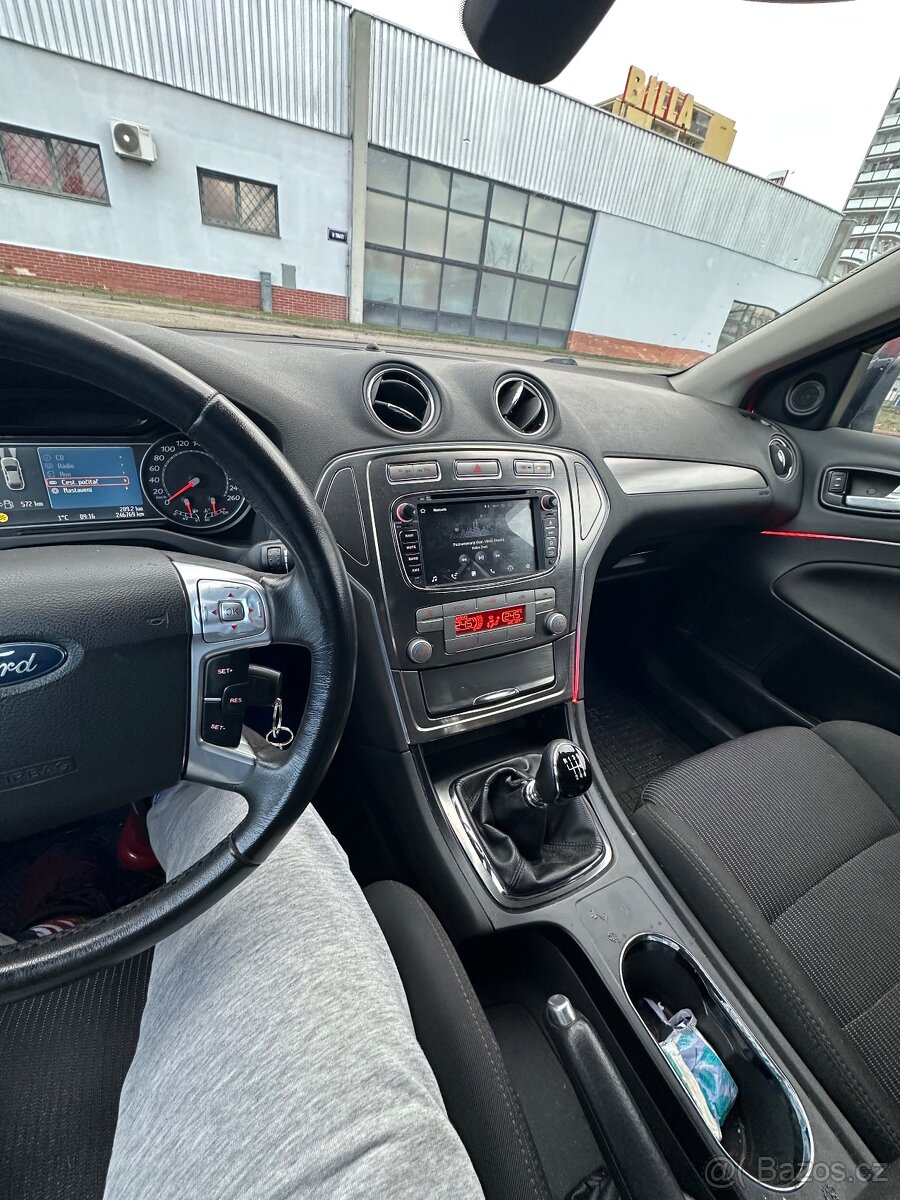 FORD Mondeo 2.0tdci - 8