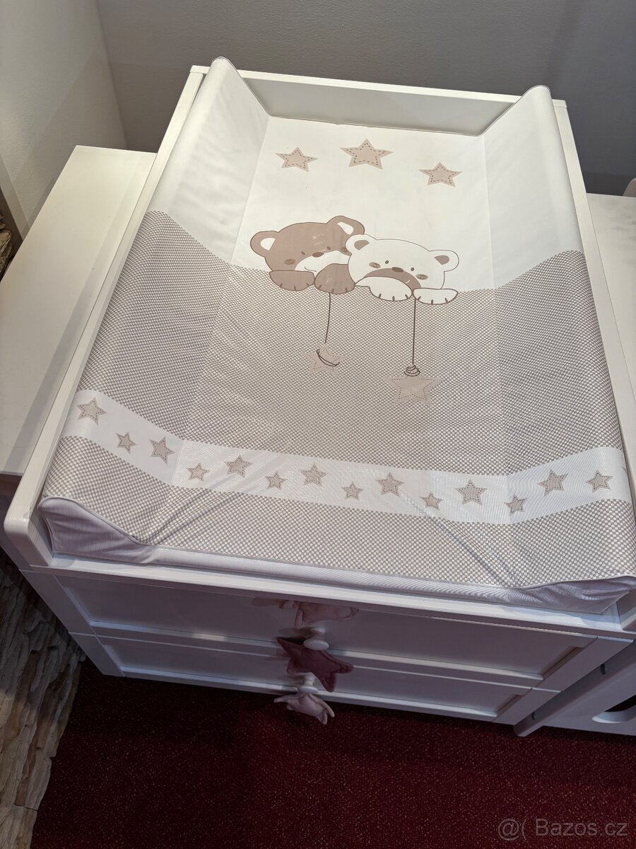 Dětská postýlka s přebalovací komodou - 8