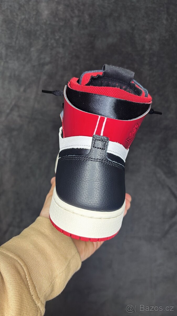 Air Jordan High Zoom CMFT "Chicago" - 8