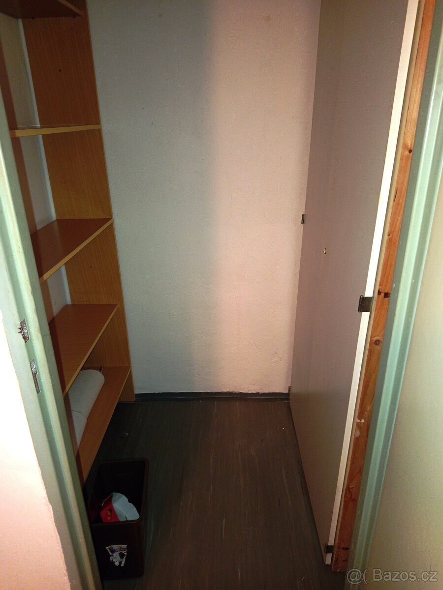 Pronájem bytu 1+1 se zasklenou lodžií,Chrudim, Fibichova ul. - 8