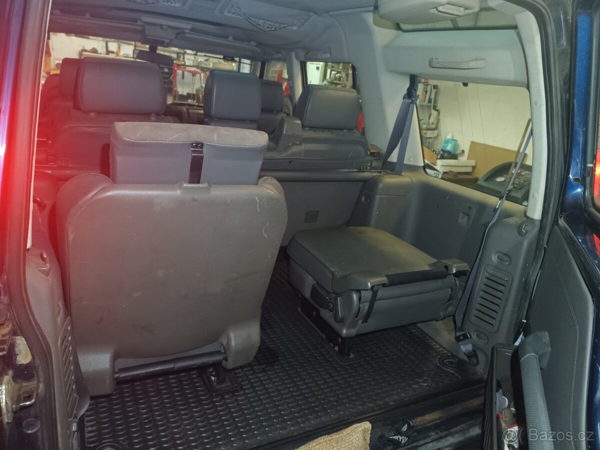 Land Rover Discovery 2 - 8