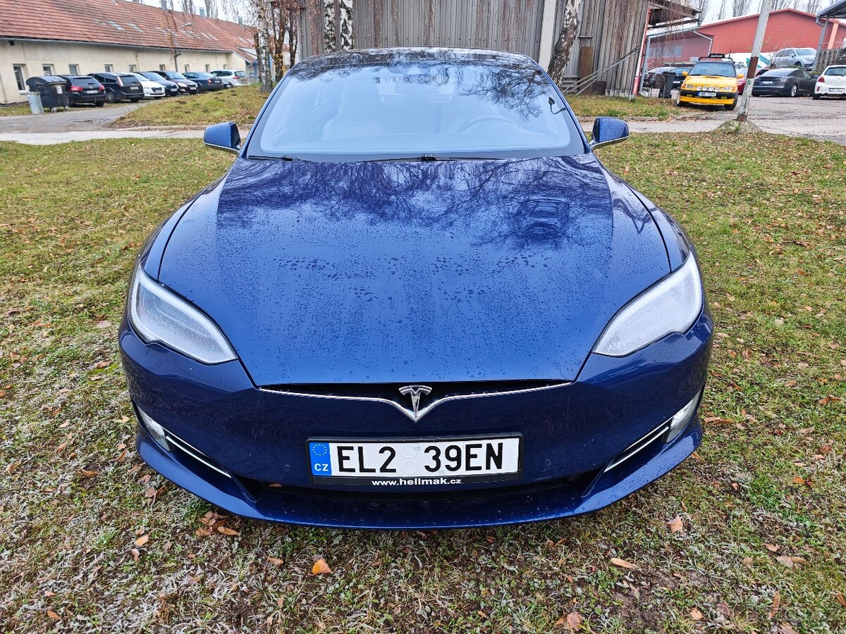Tesla Model S 90d free charging DPH - 8