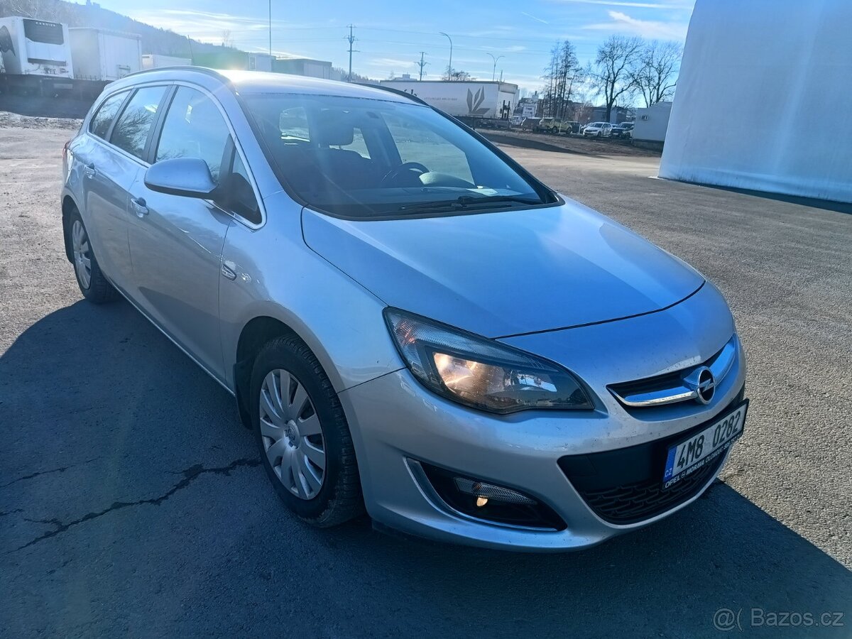 Opel Astra ST 1.6 CDTi RV2013 odpočet DPH - 8