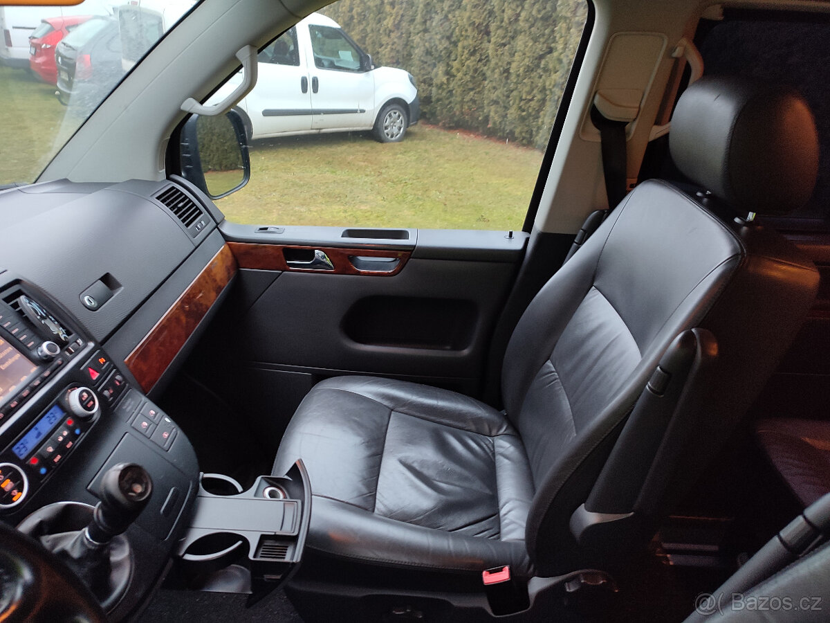 VW Multivan T5 2.5 128kw Highline - 8