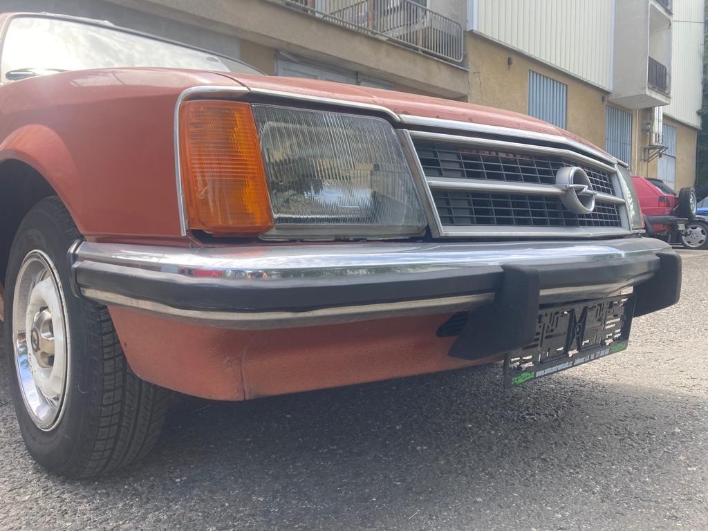 Opel Commodore 2.5 S 6válec 1979 - 8
