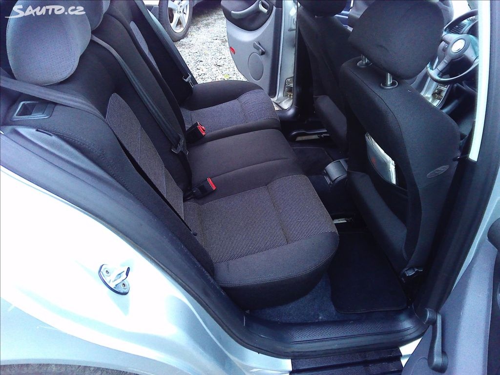 Prodám Seat Leon 1.6, 16 V - 8