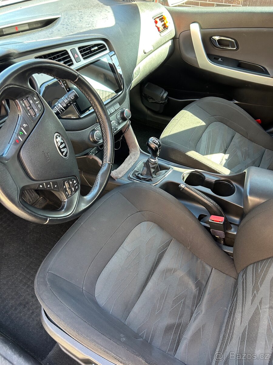 Kia cee’d 2015 - 8