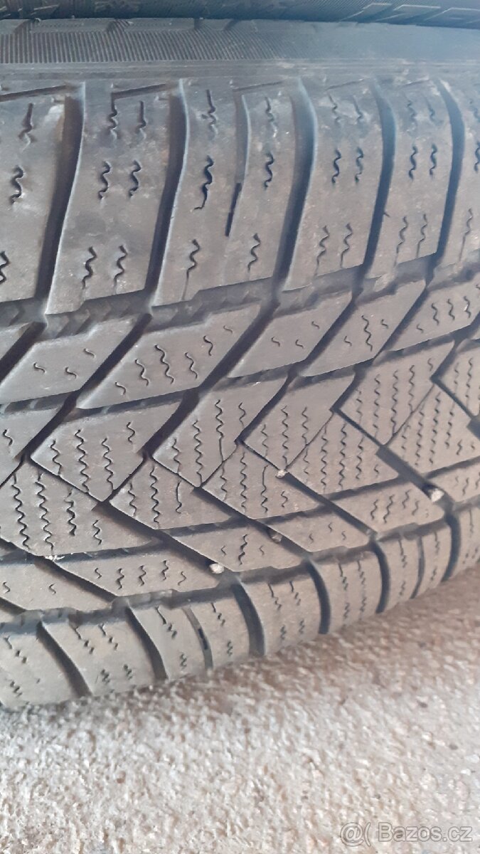 Zimní sada 175/65 R14 - 8