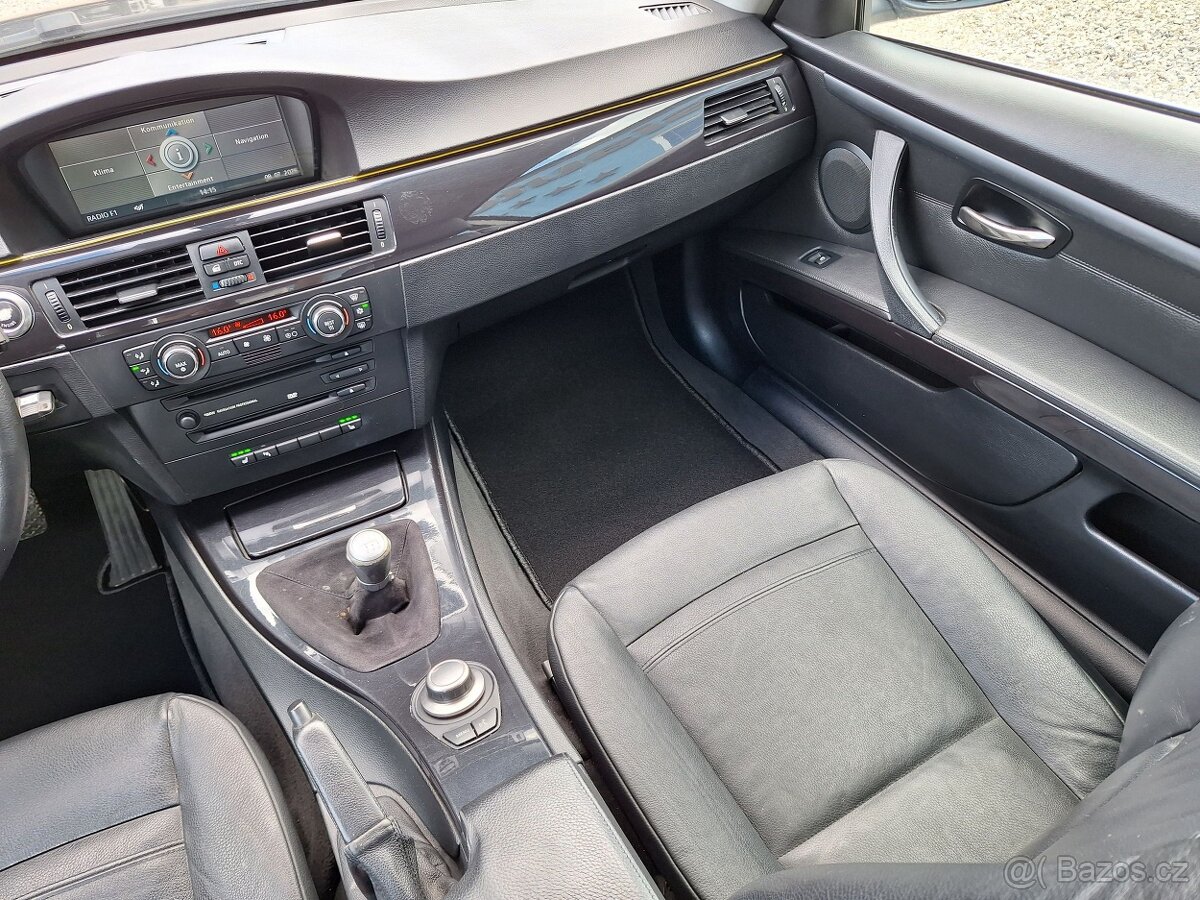 BMW E92 330i Coupe N52 MANUÁL - 8