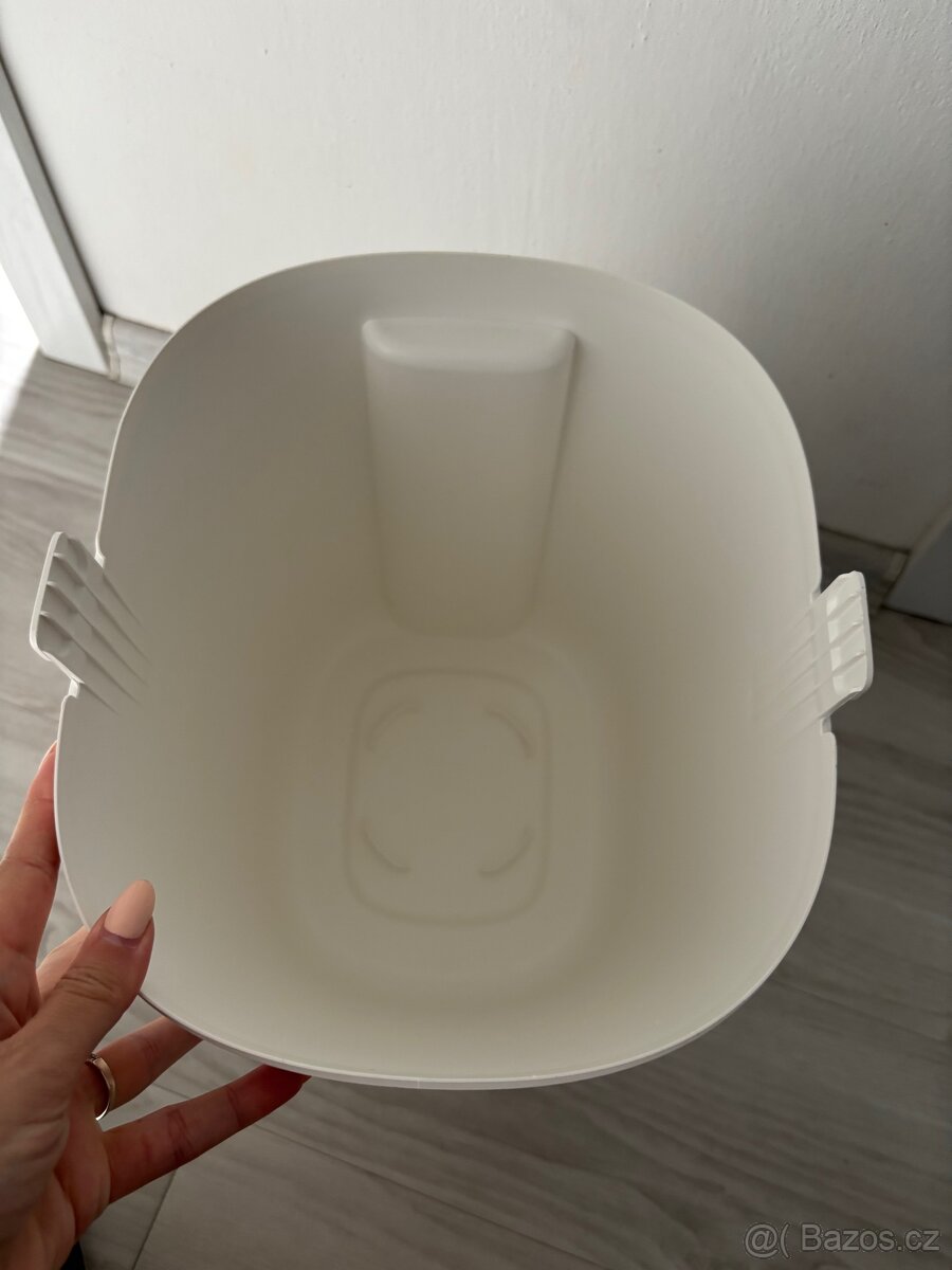 Tommee Tippee Koš na pleny Twist & Click - 8