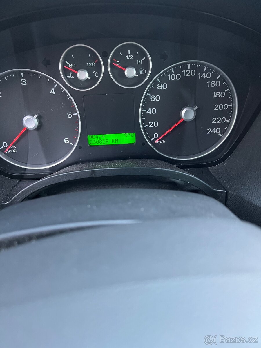 Prodám celé auto na náhradní díly - FORD FOCUS C-MAX - 8