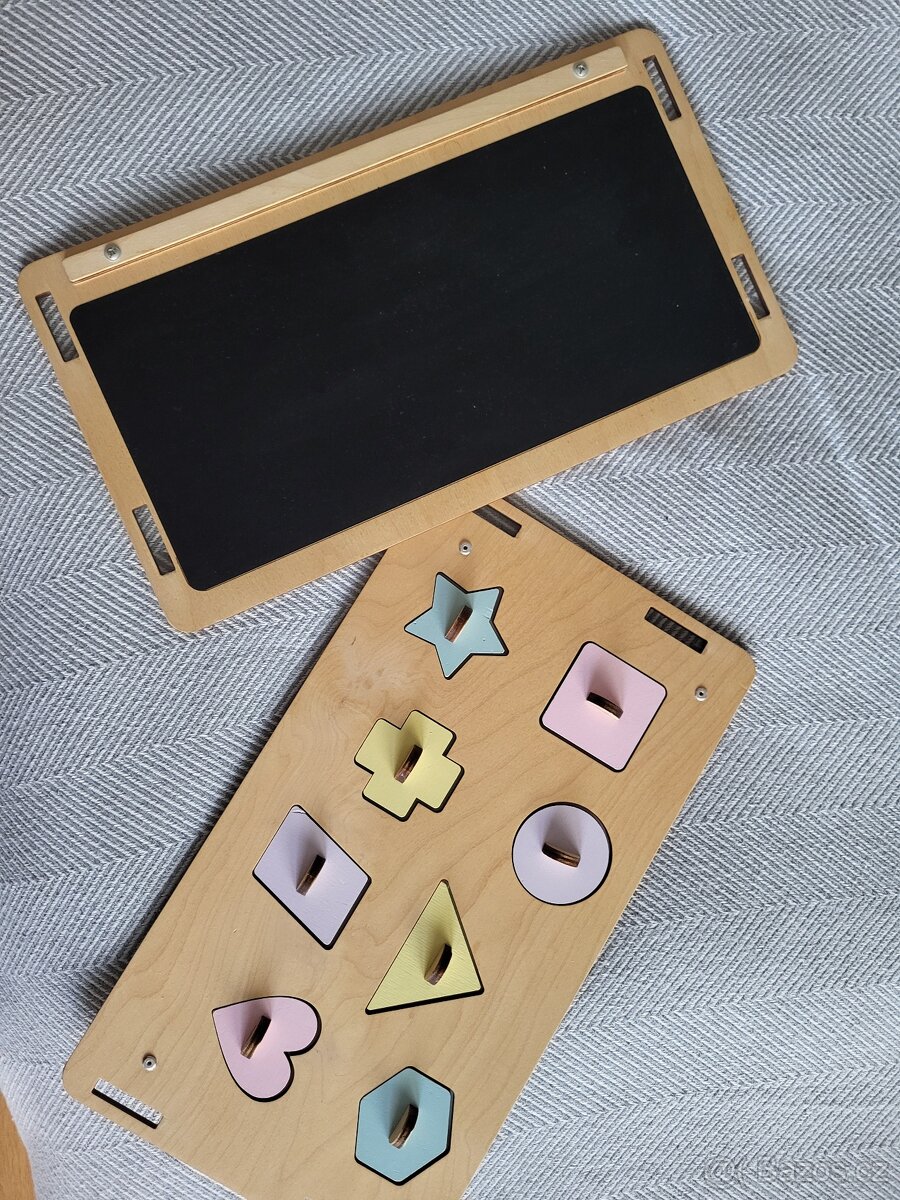 Activity board domeček - 8