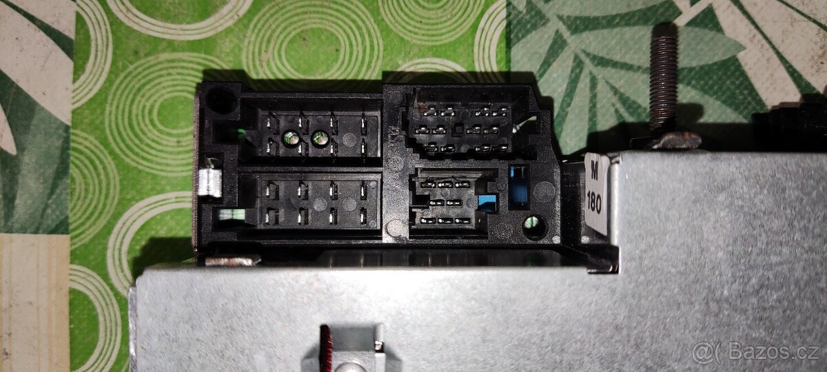 Autorádia Renault - 8