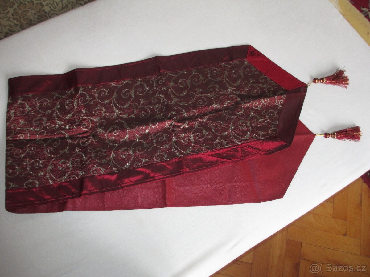 Krajkové ubrusy, prostírání - 8