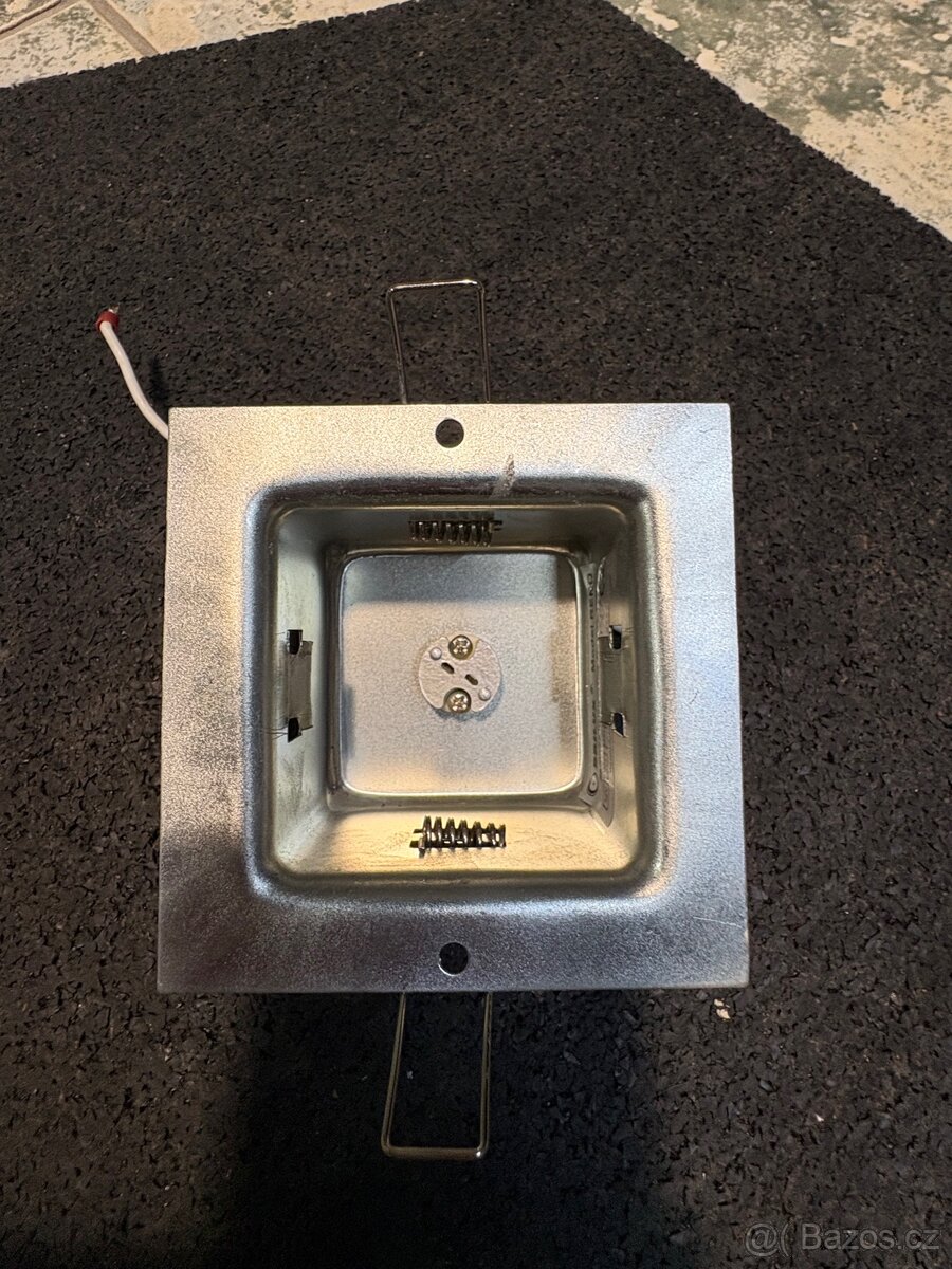 PODHLEDOVÁ BODOVÁ SVĚTLA - 8