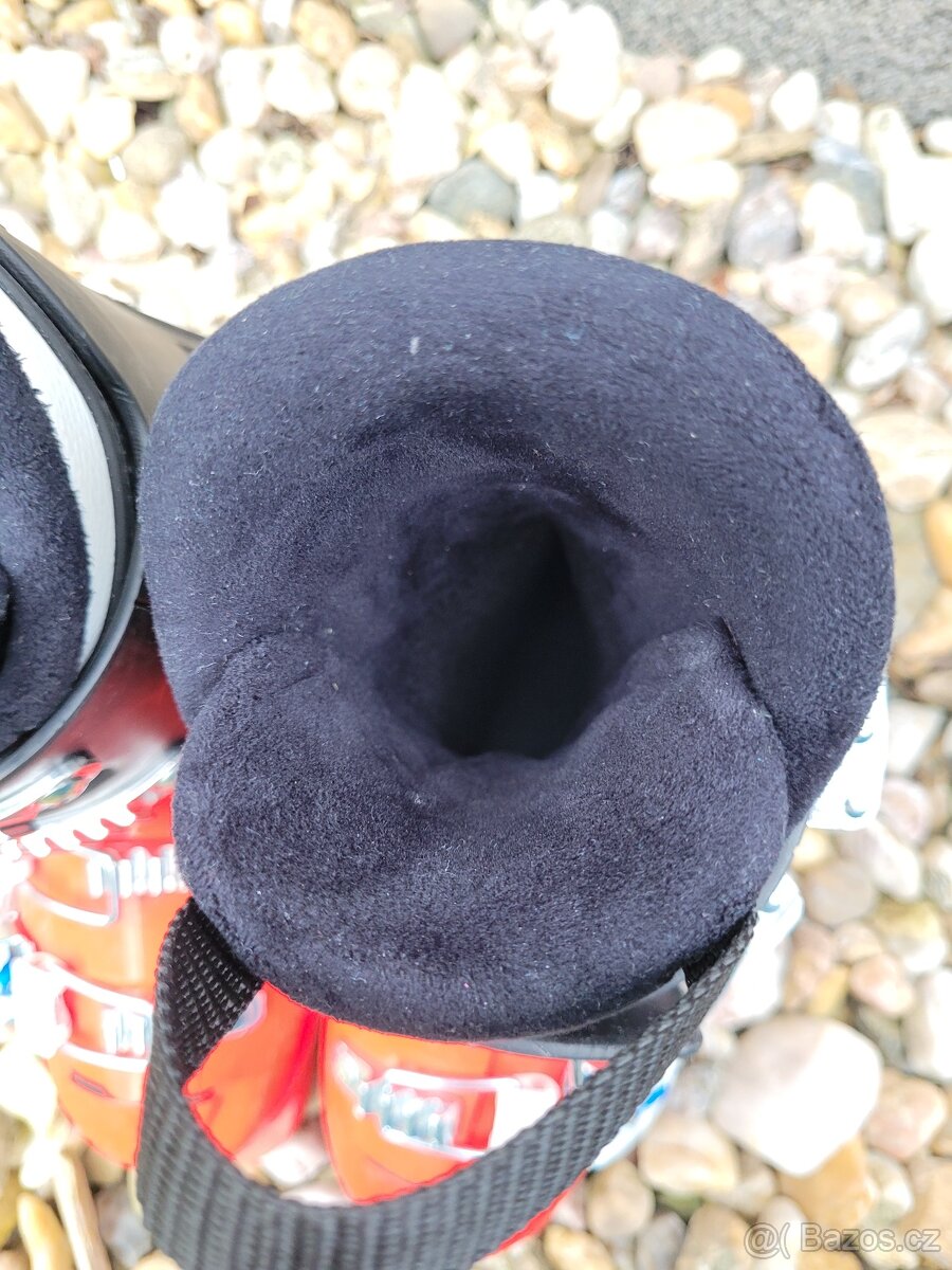 lyže ELAN délky 110 + přeskáče Atomic 22/22,5 - 8