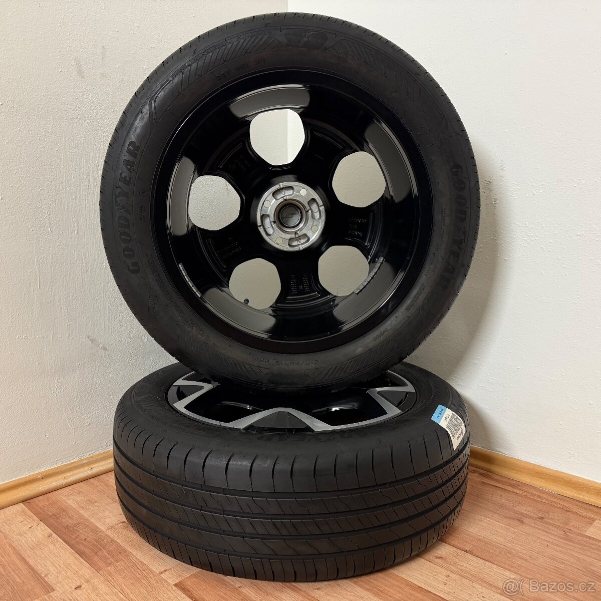 OPEL MOKKA 4x108 R18 ET35+LETNÍ 215/55R18 7mm - 8