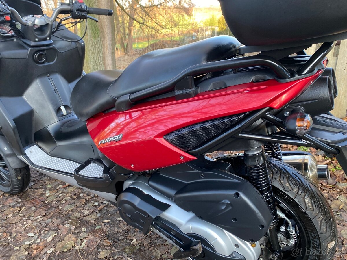 Gilera fuoco 500 - 8