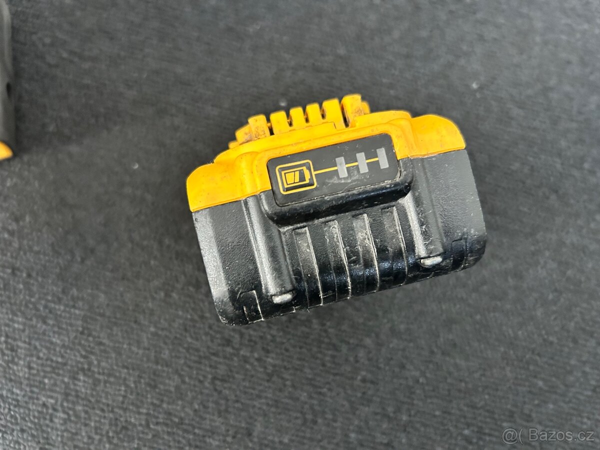 Set Dewalt DCH273 vrtaci kladivo a prislusenstvi - 8