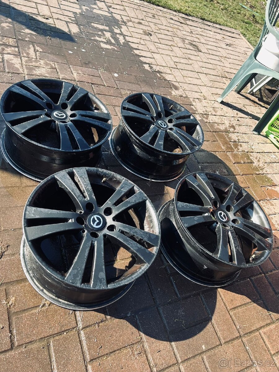 Prodám Mazdu CX7 - 8
