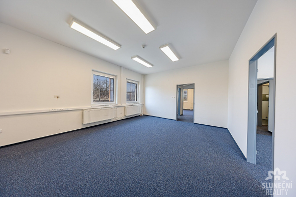 Pronájem kancelářských prostor 215 m² ve Starém Městě - 8