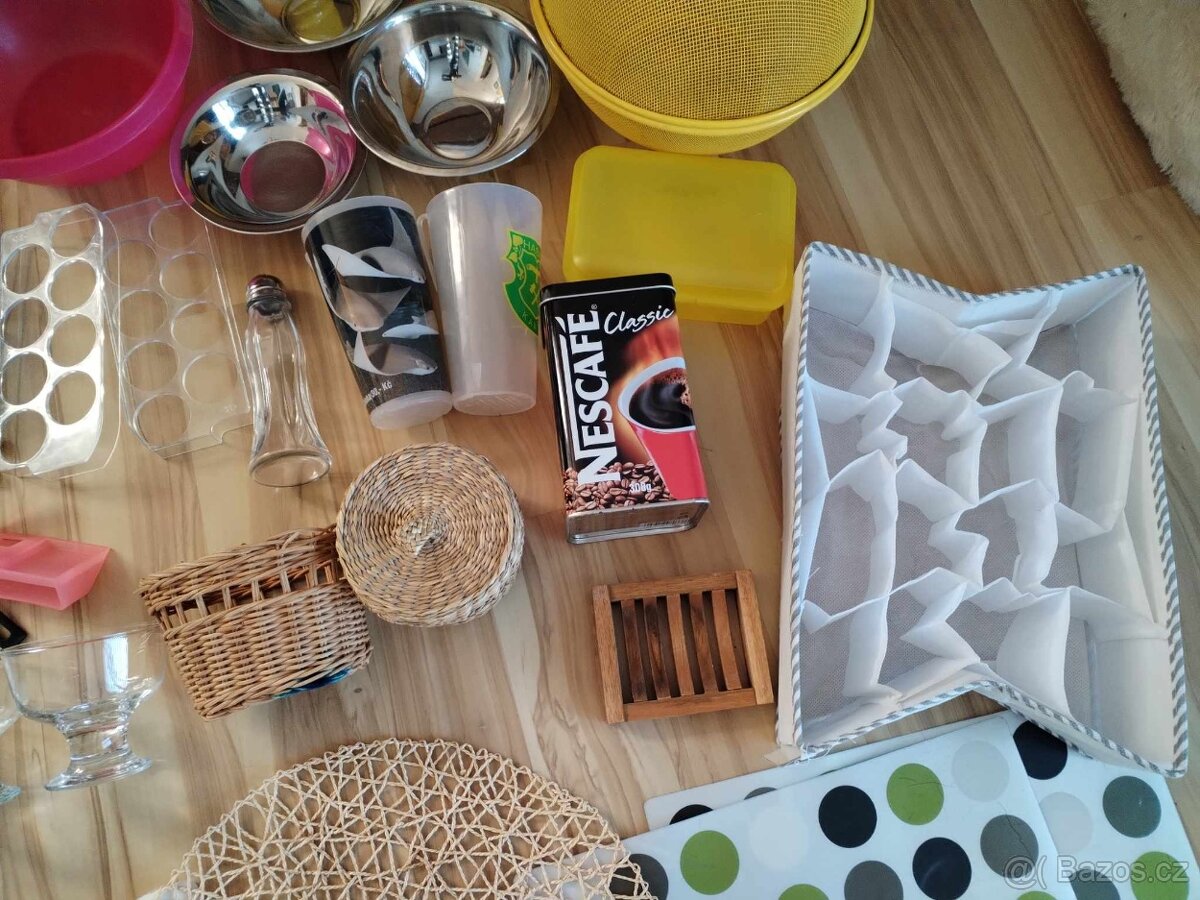 Set nádobí a potřeb do kuchyně a do domácnosti - 8