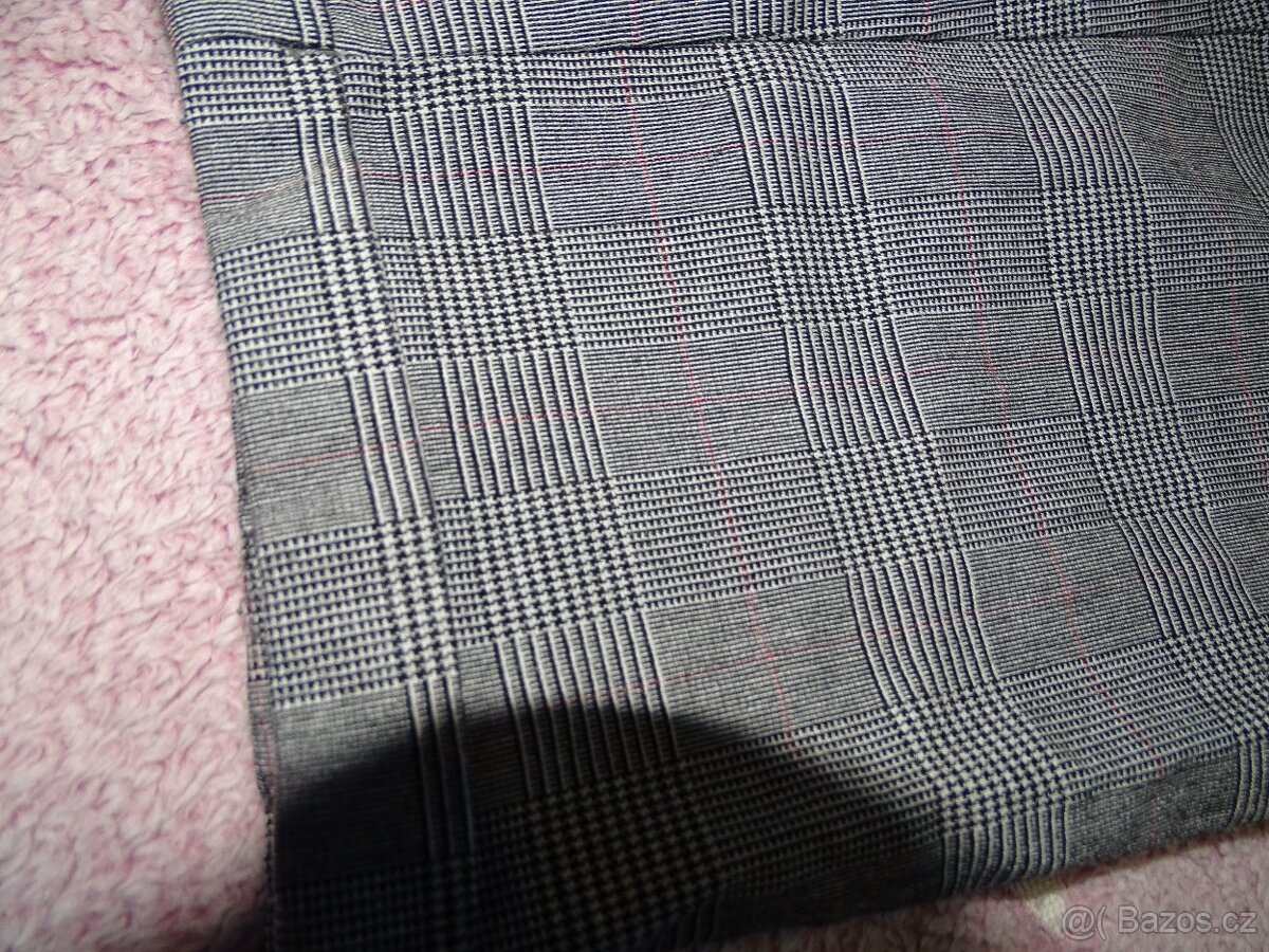 Kalhoty Sinsey vel.S a 2 trička - 8