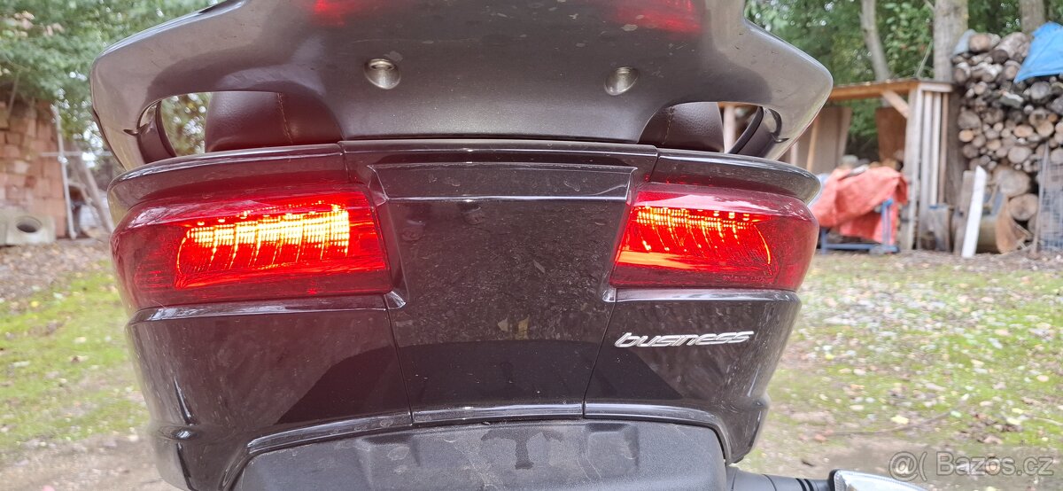 MP3 piaggio 500 bussines - 8