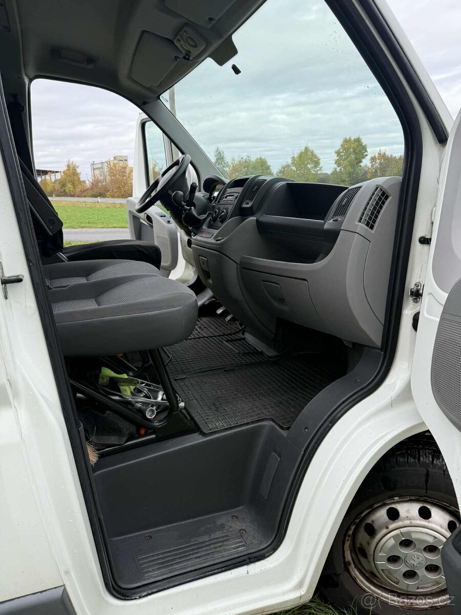 2011 Peugeot Boxer L2H1 2.2HDi - 8