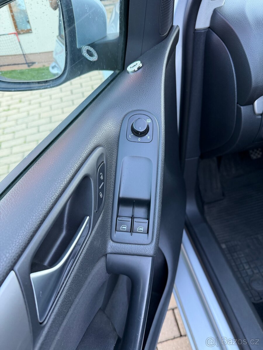 Volkwagen Golf 6 - 8