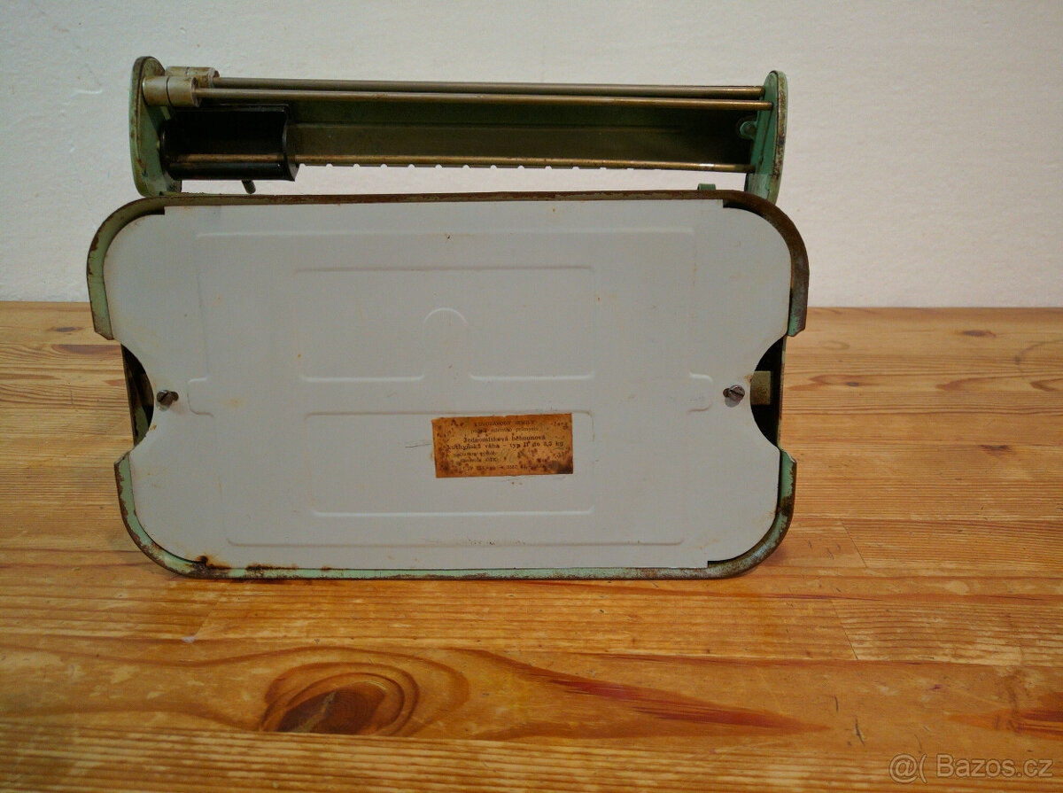 Stará kuchyňská váha - 8