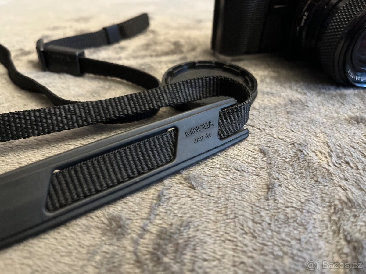 Minolta X-300 + Soligor 28mm f/2.8 - 8