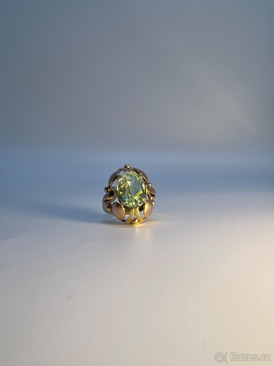 Krásný zlatý prsten - peridot - 8