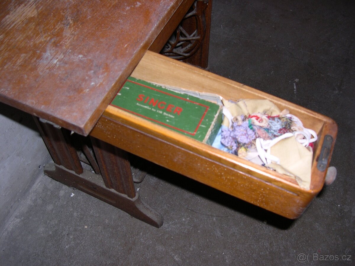 Šicí stroj Singer, ponořovací - 8