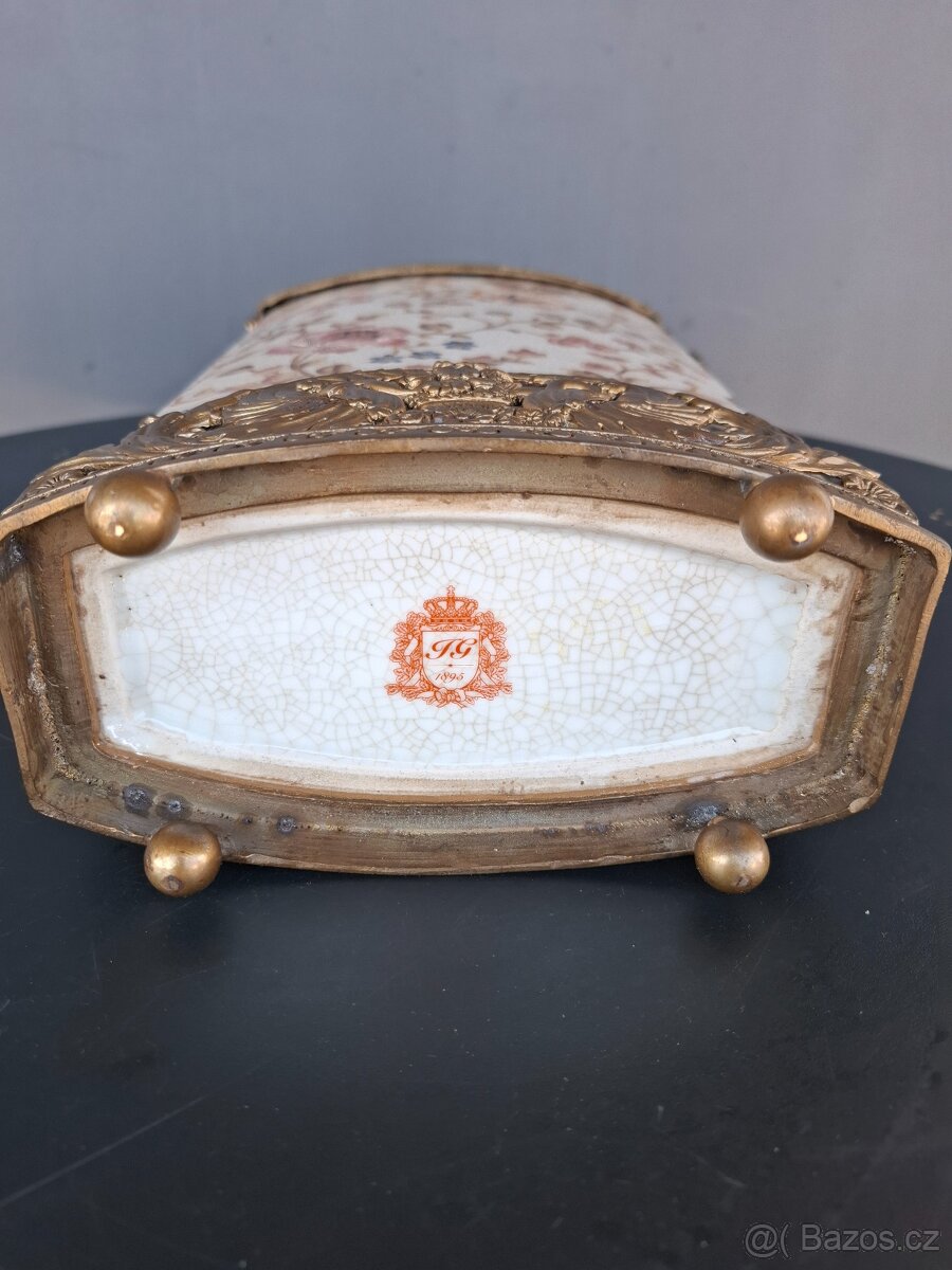 Secesní porcelánová váza, značená - 8