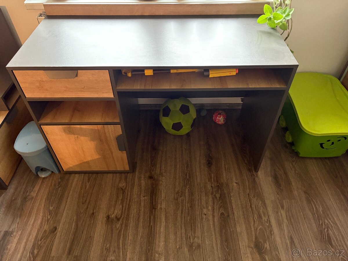 Nábytková sestava do dětského pokoje - 8