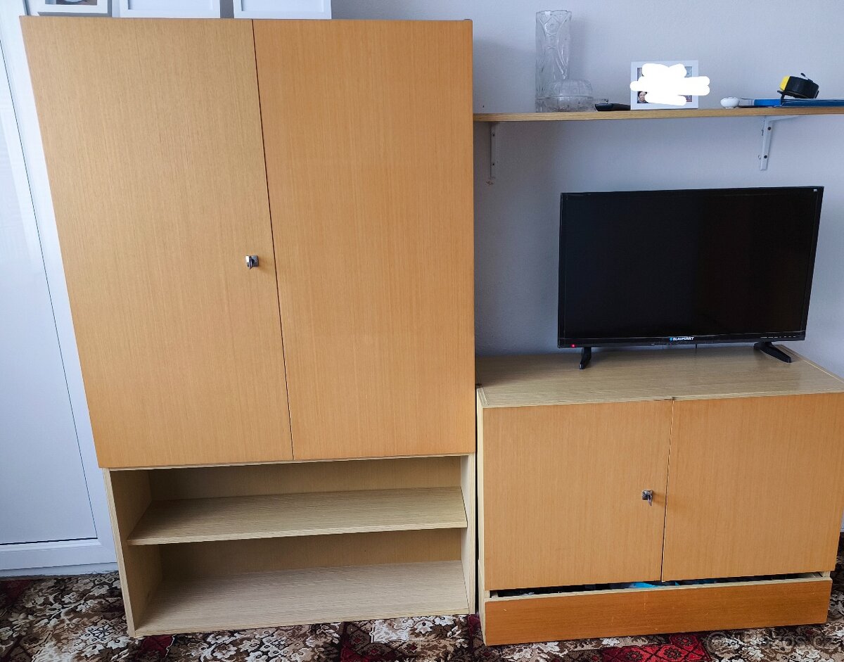 Prodám sestavu skříněk, různé možnosti sestavení - 8