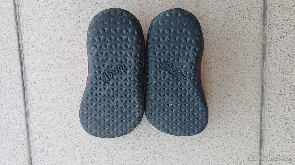 Jarní/podzimní dívčí kožené botky Jonap vel.25 - 8