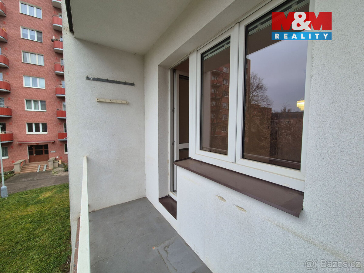 Prodej bytu 2+1, 49 m², Beroun, ul. Košťálkova, lodžie - 8