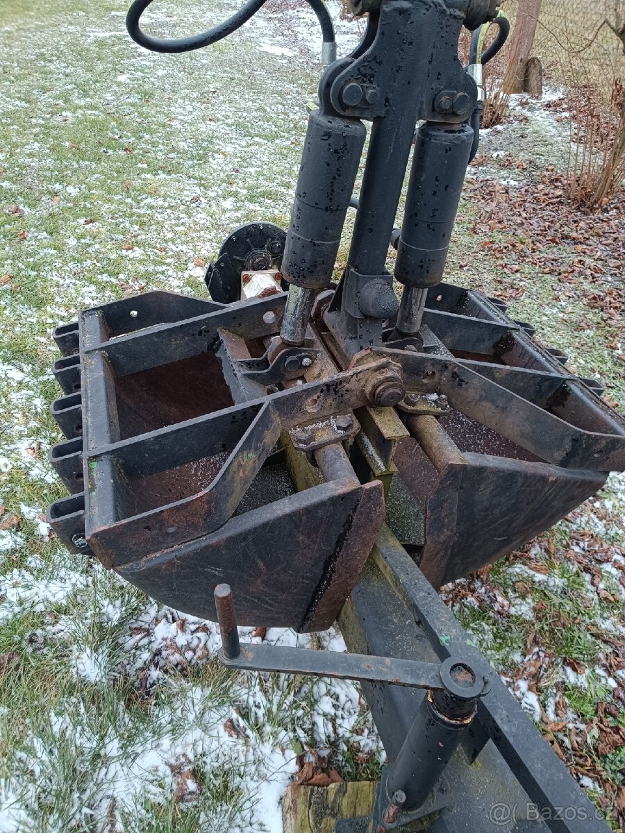 Nakladač UNHZ 500 - 8