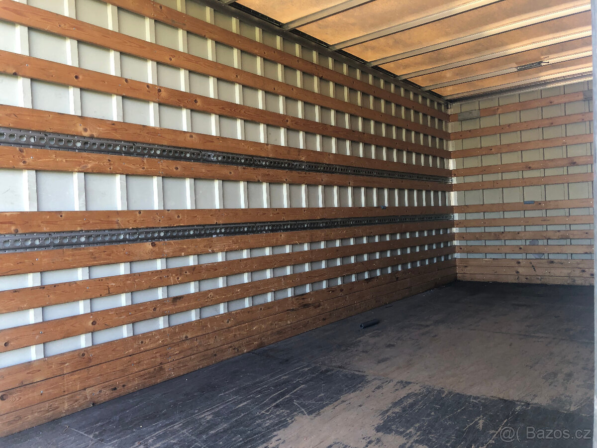 Skříňová nástavbá celohlinikova - 8