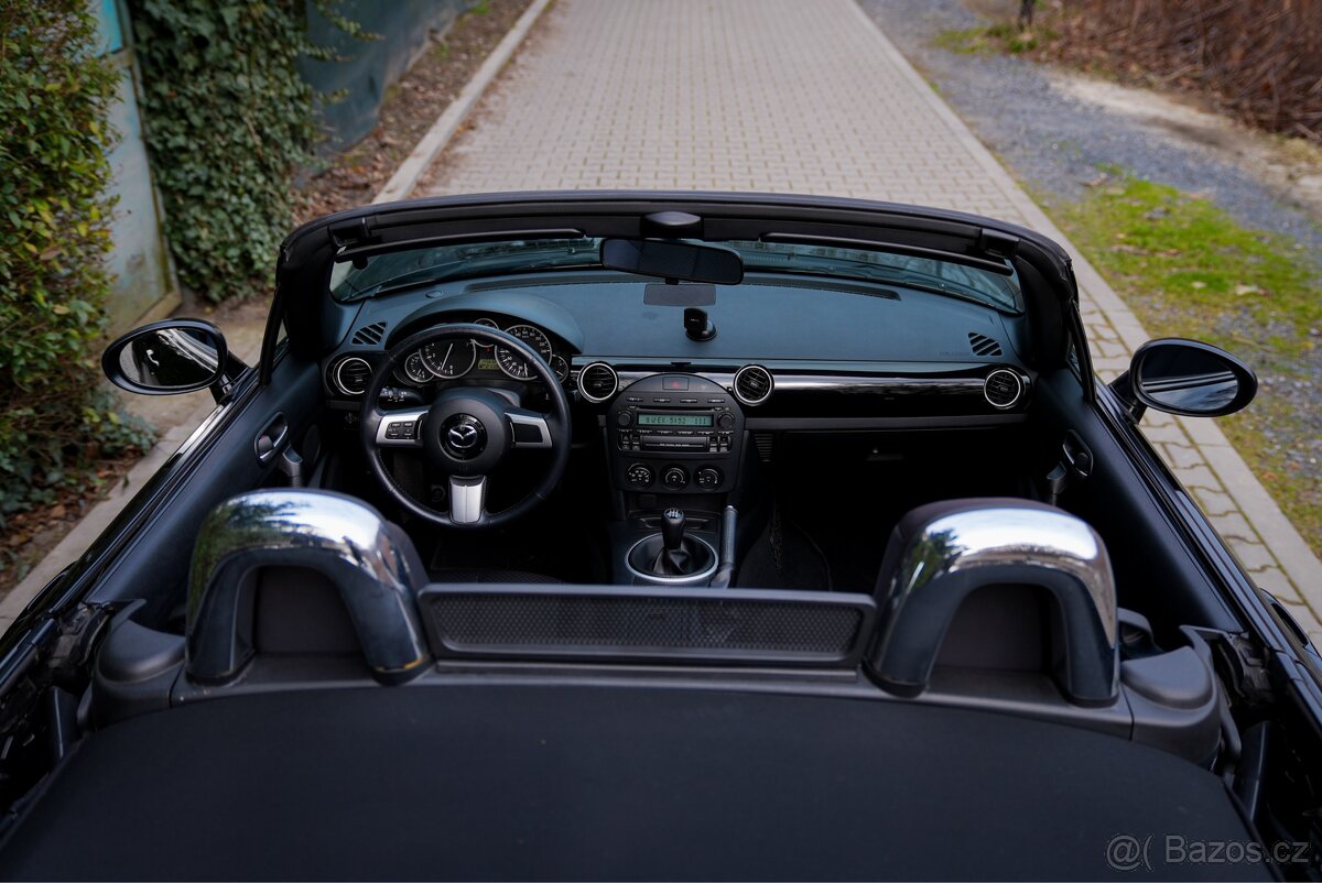 Mazda MX-5 Miata 2006 | 1.8 - 8