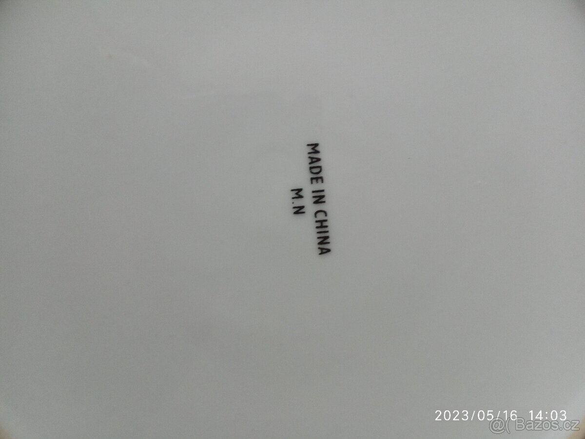 Percelánové talíře mělké made in China - 8