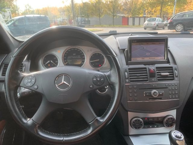 Mercedes-Benz C třída 200 CDI - 8
