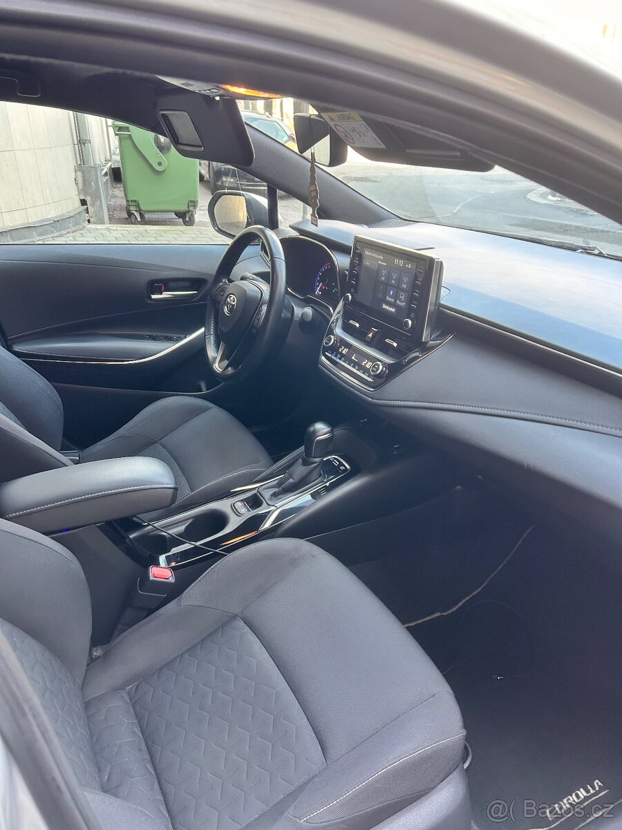 Toyota Corolla 1.8 hybrid 2022 - 8