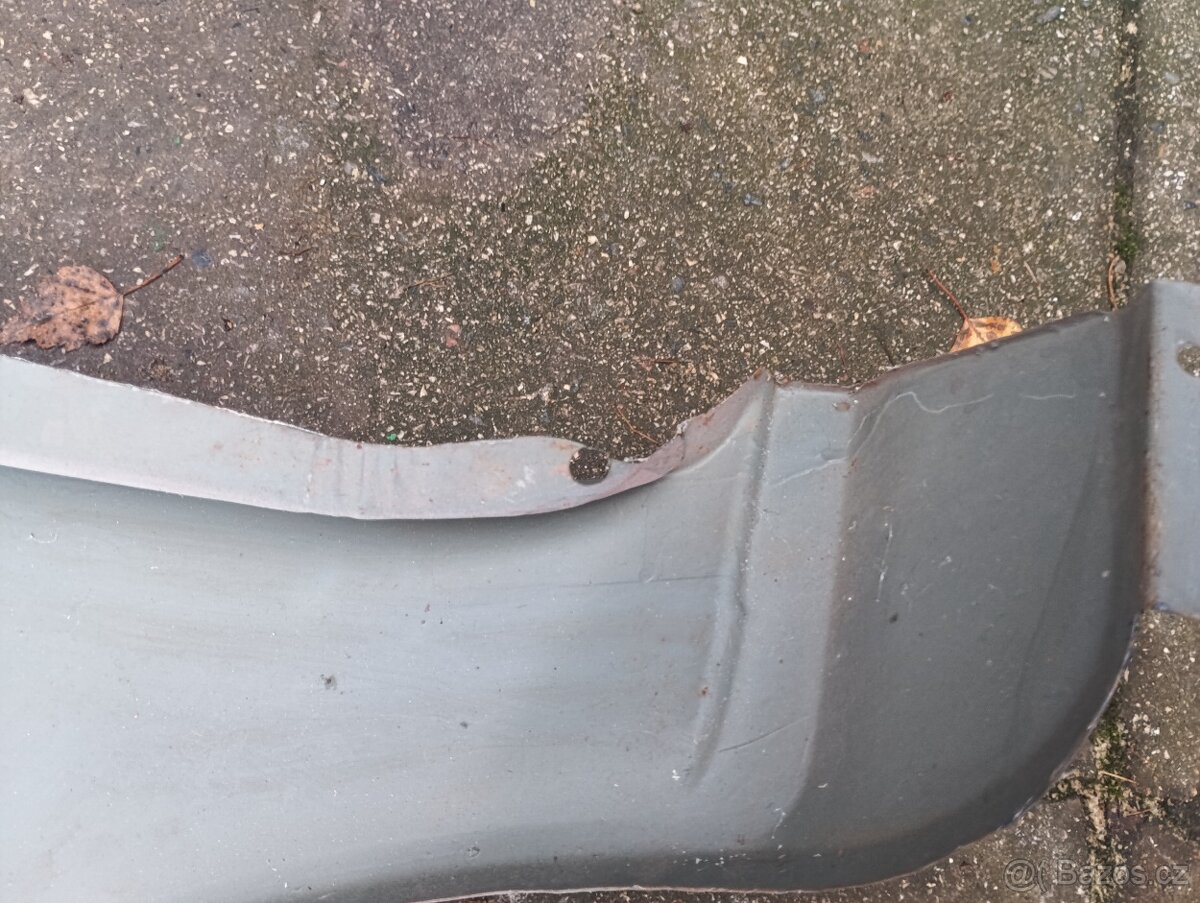 Bočnice škoda 105 a zadní čelo - 8