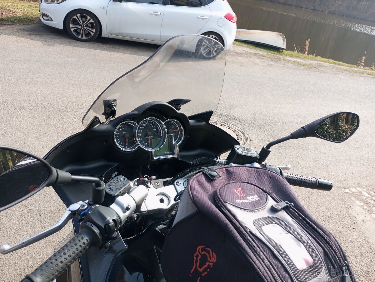 Moto Guzzi Norge GT8V - 8