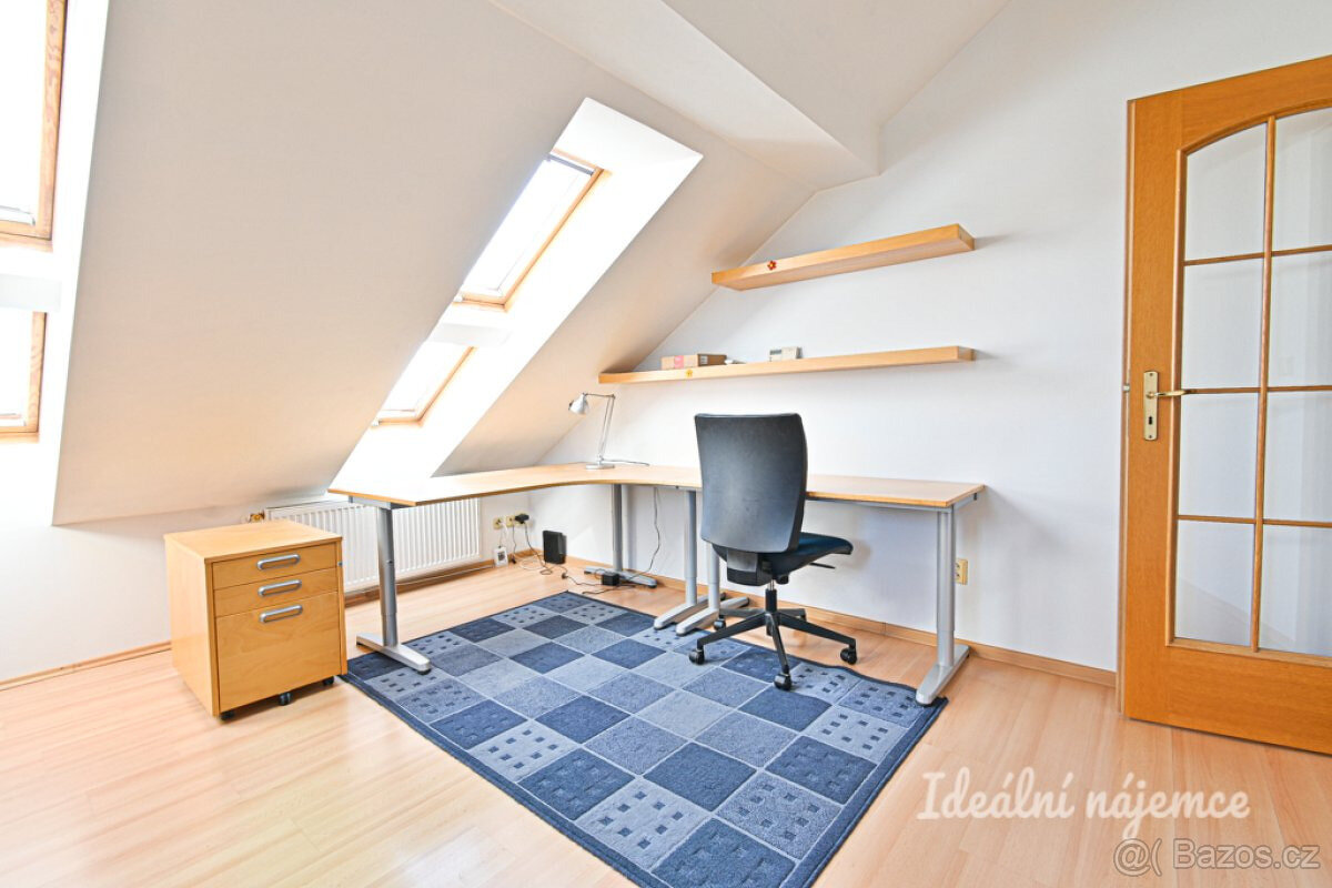 Pronájem bytu 3+kk, Palackého Třída, Královo Pole, 20900 Kč/ - 8